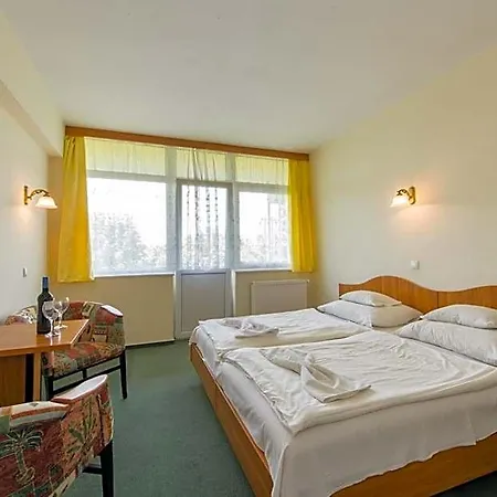Nostra 3* Siofok