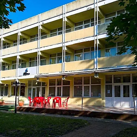 Nostra Otel
