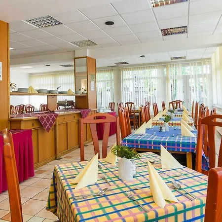 Hotel Nostra
